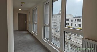 Nabízíme k pronájmu zcela nový byt 1+kk o velikosti 35 m and