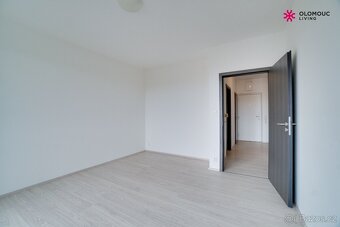 Hezký slunný den, pronájem krásného moderního 2+kk, 60m2 +, 
