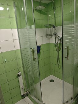 Nabízíme k pronájmu byt 3+1 v Kutné Hoře. Byt má všude nové 