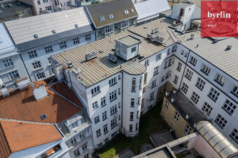 Nabízím k prodeji podkrovní prostory o celkové velikosti cca
