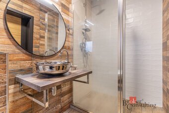 Prodej, domy/rodinný, 290 m2, Vladislavova 1130, 25303 Chýně