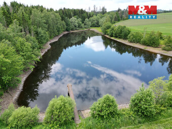 Hledáte rybník v srdci Vysočiny, který je jen kousek od kraj