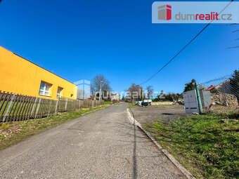 , Vážení zájemci o nemovitost, 255/4 každý o výměře 700 m² v