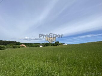Nabízím k prodeji krásný, stavební pozemek, určený k výstavb