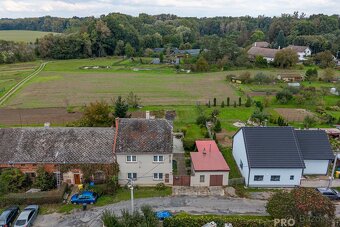 Nabízíme k prodeji zajímavou nemovitost v obci Příkazy, část