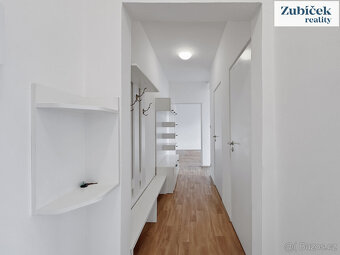 Nabízíme k pronájmu byt 2+1 s balkonem, nacházející se v Otr