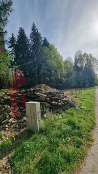 Nabízíme k prodeji stavební pozemek 709m2 v obci Mikulovice,