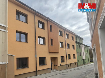 Nabízíme k pronájmu útulný byt 2+kk v srdci malebného města 