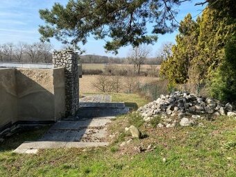 Ve výhradním zastoupení majitele nabízíme k prodeji, samosta