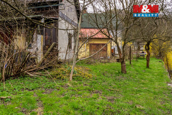 Nabízíme k pronájmu část zahrady u rodinného domu. Ideální p