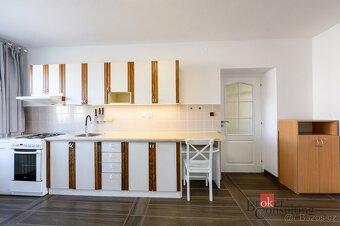 Prodej, řadový rodinný dům 4+1, 397 m², Štěnovice, ul. Lilio