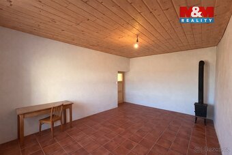 Nabízíme k prodeji rodinný dům o dispozici 2+1, využívaný ja