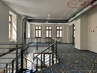 Ev.č. 00582 Vážené dámy a pánové, milovníci prostoru a podni