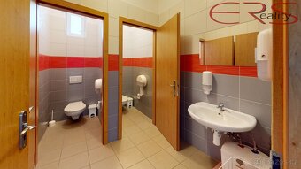Ev.č. 00649 Hledáte místo, kde se dá normálně pracovat, vyrá