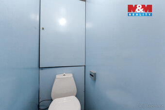 Nabízíme k prodeji prostorný družstevní byt 3+1 o užitné plo
