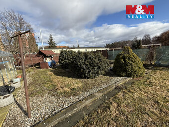 K prodeji je udržovaná zahrada o výměře 398 m² v Podbořanech