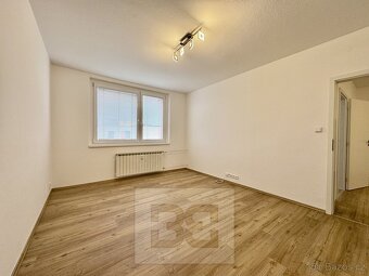 Ev.č. N09097 Nabízíme k pronájmu krásný byt o dispozici 2+1 