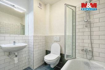Nabízíme k prodeji zrekonstruovaný rodinný dům kousek od cen