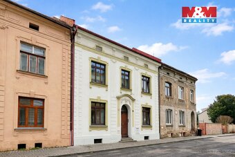 Nabízíme k prodeji zrekonstruovaný rodinný dům kousek od cen