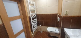 Hledáte-li byt po rekonstrukci, s balkonem v klidné lokalitě