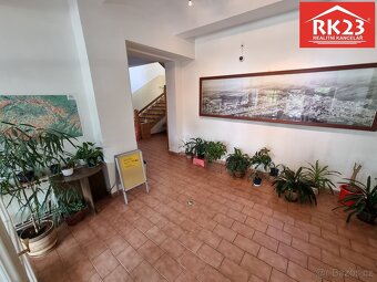 Ev.č. 02044 Pronájem kanceláře o velikosti 16 m2 v Mariánský