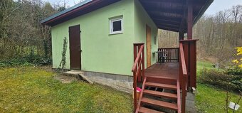 V zastoupení majitele nabízím k prodeji útulnou chatu se zah