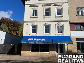 Ev.č. 05854 K pronájmu nabízíme prostorný byt ve 2. nadzemní