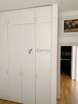 Nabízíme k pronájmu byt 2+kk, o ploše 46m², ve 4. patře cihl