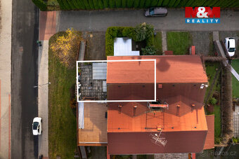 Nabízíme k prodeji prostorný byt 2+kk o výměře 62 m² s výjim