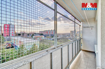 Nabízíme byt 3+1 (užitná plocha 62 m²) v Mostě, který se nac