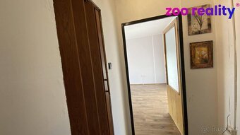 Nabízíme k prodeji byt v osobním vlastnictví v panelovém zat