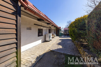 Exkluzivně nabízíme k prodeji rodinný dům o dispozici 3+1 a 