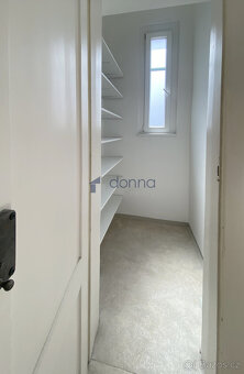 Nabízíme pronájem pěkného bytu 3+1 o ploše 120m2 + 2x balkon