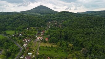 Stavební pozemek 2 476 m² – Bořislav, CHKO České středohoří 