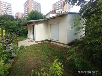 Pronajmu atelier 1kk Praha 10 Vršovice Novostavba samostatně