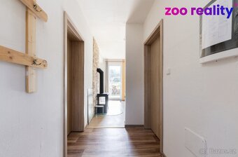 Nabízíme k prodeji rodinný dům v malebné části obce Hora Sva