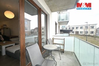 Nabízím k pronájmu krásný a světlý byt o dispozici 2+kk ve z