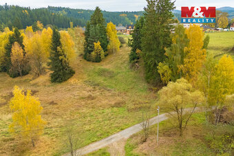 Nabízíme k prodeji unikátní pozemek o rozloze 802 m², nacház
