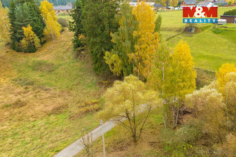 Nabízíme k prodeji unikátní pozemek o rozloze 802 m², nacház