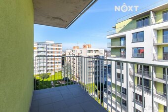 Nabízíme k pronájmu byt o dispozici 2+kk se dvěma balkóny v 