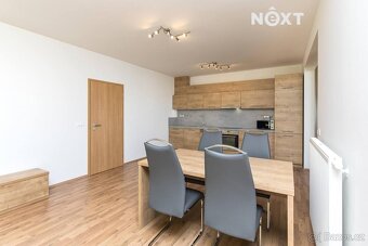 Nabízíme k pronájmu byt o dispozici 2+kk se dvěma balkóny v 