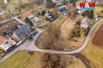 Nabízíme k prodeji krásný pozemek o rozloze 1031 m² v katast
