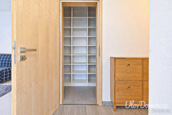Nabízíme k prodeji byt o dispozici 2+1 a výměře 55 m², který