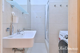 Nabízíme k prodeji byt o dispozici 2+1 a výměře 55 m², který