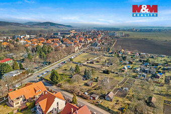Nabízíme k prodeji 2 pozemky o celkové rozloze 1053m2 v zahr