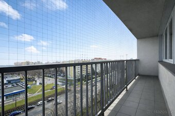Exkluzivně nabízím k prodeji světlý byt 2+kk o výměře 45 m²,