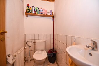 Nabízíme ke koupi velmi dobře udržovanou chalupu se zahradou