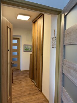 Prodej krásného bytu 2+1, 50 m², Rožnov – po kompletní rekon