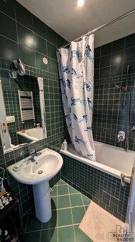 Nabízíme k pronájmu útulný a tichý byt 2+1 o velikosti přibl
