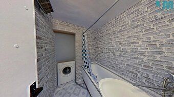 Ev.č. 02021 Nabízíme k pronájmu prostorný byt o dispozici 3+